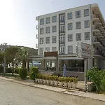 Hotel Ergin Ayvalı